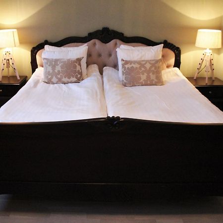 Crew Hotel Арланда Екстериор снимка